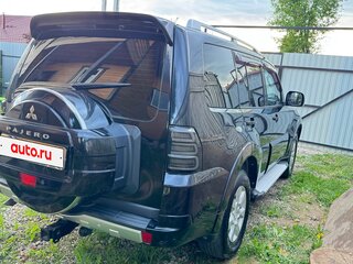 2010 Mitsubishi Pajero IV, чёрный, 1650000 рублей, вид 5