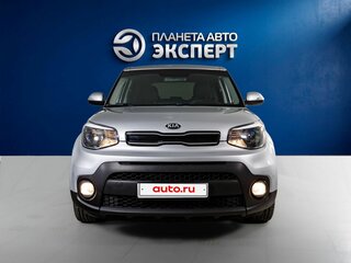2017 Kia Soul II Рестайлинг, серебристый, 1392000 рублей, вид 2