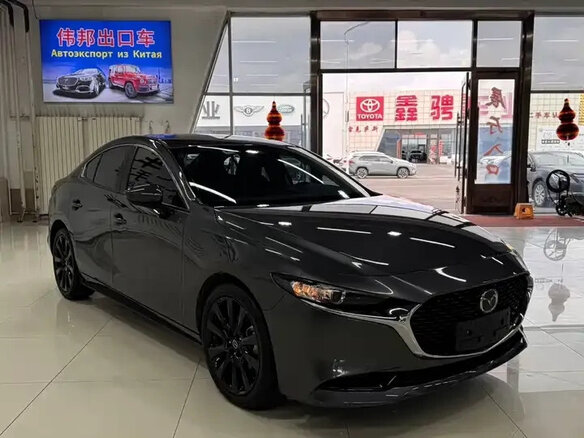 2022 Mazda 3 IV (BP), серебристый, 1138000 рублей