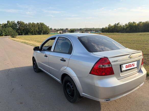 2008 Chevrolet Aveo I Рестайлинг, серебристый, 415000 рублей - вид 6