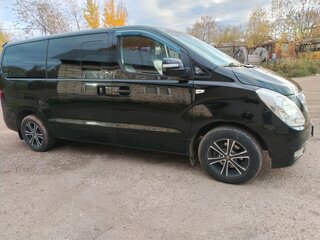 2016 Hyundai Grand Starex I Рестайлинг, чёрный, 2280000 рублей, вид 4