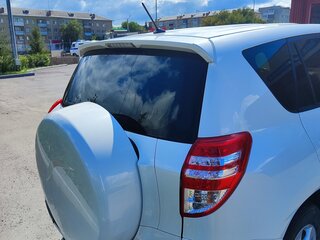 2011 Toyota RAV4 III (XA30) Рестайлинг, белый, 1600000 рублей, вид 4