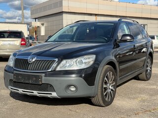 2012 Skoda Octavia Scout II (A5) Рестайлинг, чёрный, 1049999 рублей, вид 1
