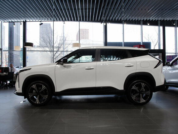 2026 Geely Cityray, белый - вид 6
