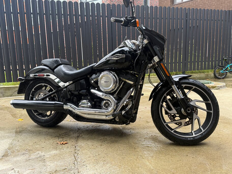 2019 Harley-Davidson Sport Glide, чёрный, 1250000 рублей, вид 3