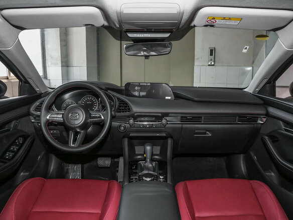 2025 Mazda 3 Axela IV (BP), серый, 3600000 рублей - вид 9