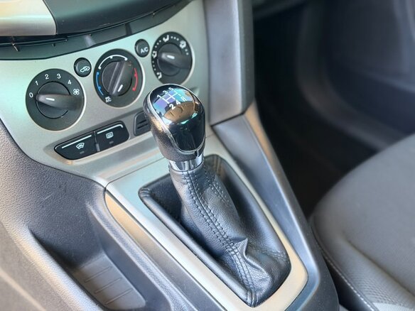 2012 Ford Focus III, серебристый, 830000 рублей - вид 16