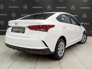 2022 Hyundai Solaris II Рестайлинг, белый, 1535000 рублей, вид 5