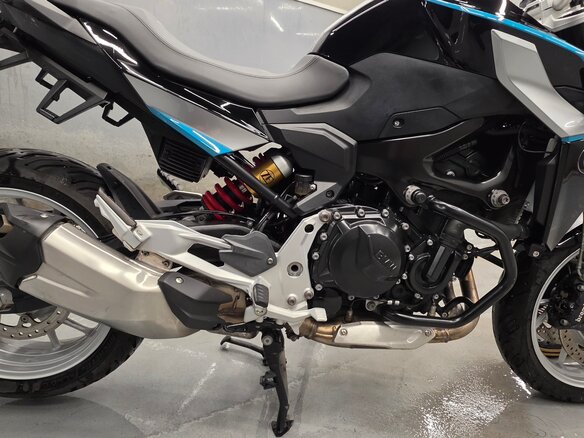 2021 BMW F 900 R, чёрный, 890000 рублей - вид 5