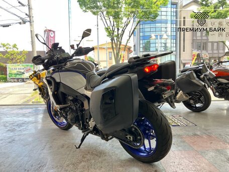 2024 Yamaha Tracer 9, серый, 1599000 рублей, вид 4