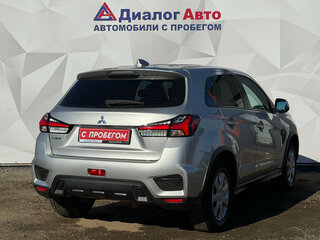 2021 Mitsubishi ASX I Рестайлинг 3, серый, 1850000 рублей, вид 5