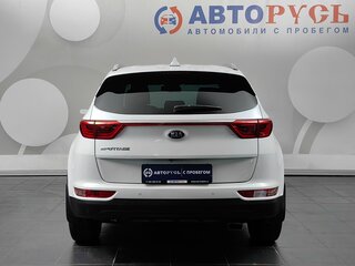 2017 Kia Sportage IV, белый, 1888000 рублей, вид 4