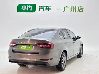 2022 Skoda Octavia III (A7) Рестайлинг, бежевый, 1159600 рублей, вид 5