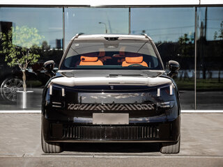 2025 Lynk & Co 900, чёрный, 8499300 рублей, вид 2