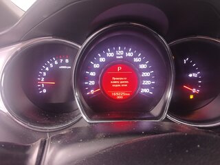 2016 Kia Ceed II Рестайлинг, красный, 780000 рублей, вид 5