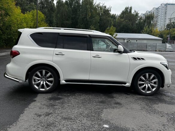 2012 Infiniti QX56 II, белый, 2490000 рублей - вид 7