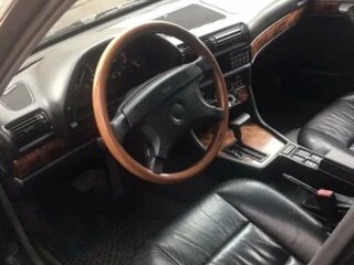 1991 BMW 7 серии 730i II (E32), чёрный, 1500000 рублей, вид 2