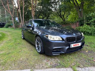 2011 BMW 5 серии 550i xDrive VI (F10/F11/F07), серый, 3160000 рублей, вид 5