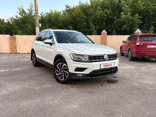 2018 Volkswagen Tiguan II, белый, 1890000 рублей, вид 1