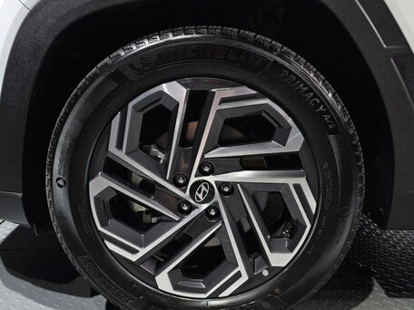 2025 Hyundai Tucson IV Рестайлинг, белый, 4570000 рублей, вид 5