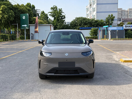 2026 Leapmotor A10 53 kWh, бежевый, 1600000 рублей, вид 2