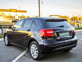 2015 Mercedes-Benz A-Класс 200 III (W176), фиолетовый, 1328000 рублей, вид 5