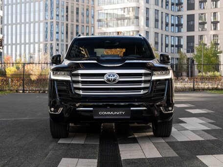 2026 Toyota Land Cruiser 300 Series, чёрный, 15200000 рублей, вид 2