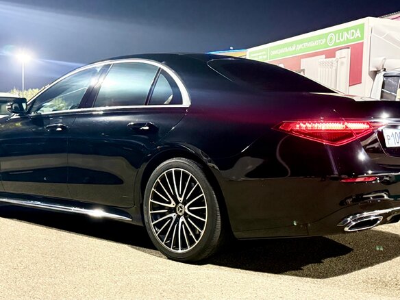 2022 Mercedes-Benz S-Класс 400 d 4MATIC VII (W223), чёрный, 9715000 рублей - вид 9