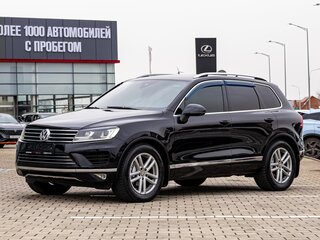2015 Volkswagen Touareg II Рестайлинг, чёрный, 2645000 рублей, вид 1