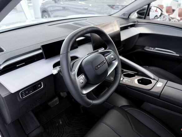 2026 Omoda C5 II, белый, 2629000 рублей - вид 5