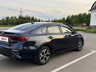 2020 Kia Cerato III Рестайлинг (Classic), синий, 1900000 рублей, вид 3