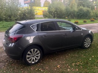 2011 Opel Astra J, серый, 680000 рублей, вид 2