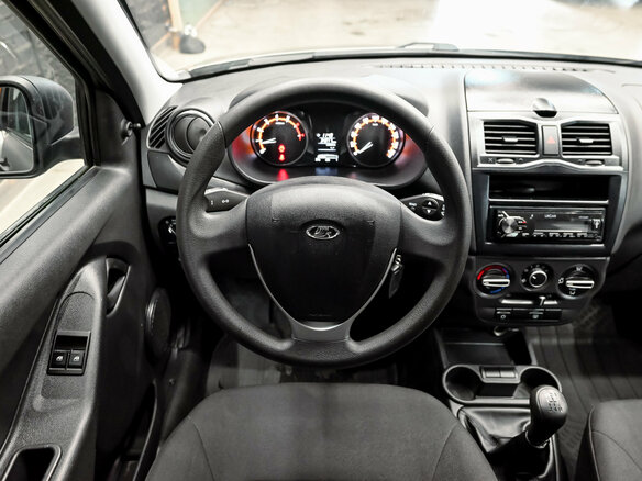 2021 Lada (ВАЗ) Granta I Рестайлинг, серебристый, 830000 рублей - вид 12