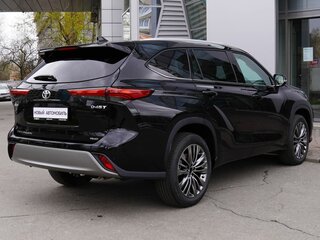 2026 Toyota Highlander IV (XU70), чёрный, 6500000 рублей, вид 4