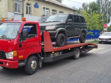 2007 Hyundai e-Mighty, красный, 1865000 рублей, вид 2