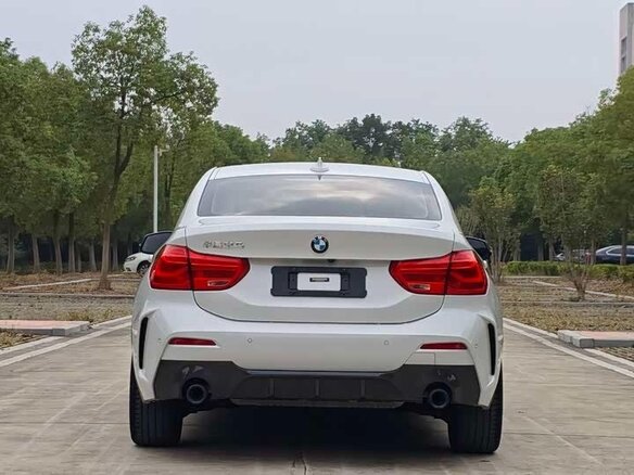 2023 BMW 1 серии 120i III (F52) Рестайлинг, белый, 1710001 рублей - вид 5