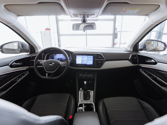 2023 Jetta VS7 I Рестайлинг 1, белый, 2299000 рублей - вид 8