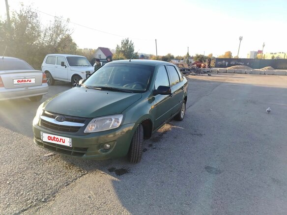 2013 Lada (ВАЗ) Granta I, зелёный, 160000 рублей - вид 1