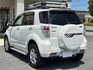 2016 Toyota Rush I, белый, 1083000 рублей, вид 5