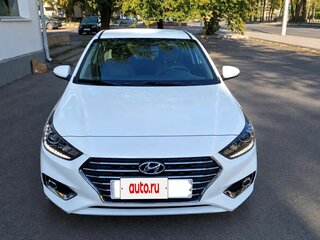 2020 Hyundai Solaris II, белый, 1750000 рублей, вид 4