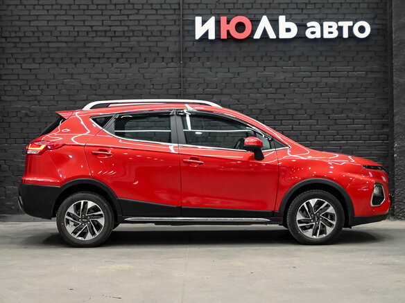 2023 JAC JS3, красный, 1600000 рублей - вид 9