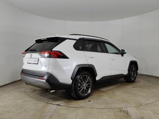 2020 Toyota RAV4 V (XA50), белый, 3315000 рублей, вид 5