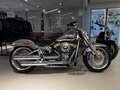 2025 Harley-Davidson Fat Boy, серебристый, 5300000 рублей
