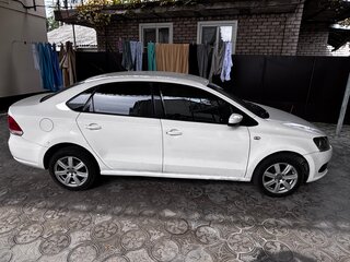 2012 Volkswagen Polo V, белый, 400000 рублей, вид 4