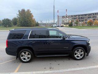 2019 Chevrolet Tahoe IV, синий, 4200000 рублей, вид 4