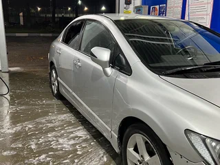 2008 Honda Civic VIII, серебристый, 500000 рублей, вид 3