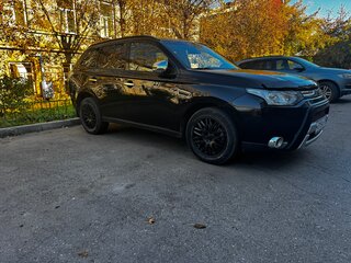 2012 Mitsubishi Outlander III, чёрный, 1390000 рублей, вид 4
