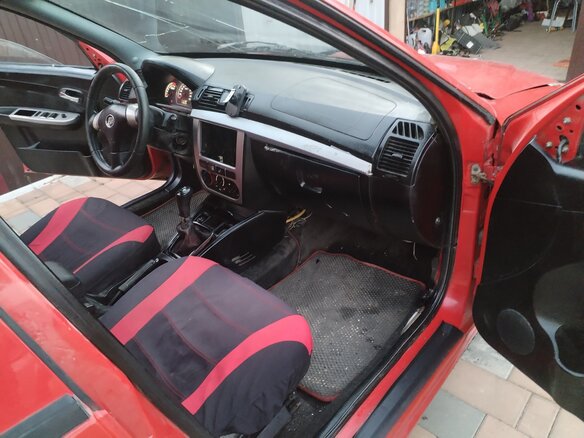 2008 Lifan Breez (520), красный, 120000 рублей - вид 11