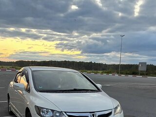 2009 Honda Civic Hybrid VIII Рестайлинг, белый, 450000 рублей, вид 2