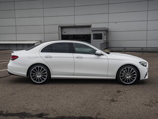 2020 Mercedes-Benz E-Класс 350 V (W213, S213, C238) Рестайлинг, белый, 4548000 рублей, вид 4